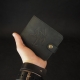10 x 13 cm Lietuviška juoda odinė piniginė su Vyčiu P13K4D Crazy horse, Dėžutės tipo centinė