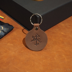 4,5 x 4,5 cm Odinis raktų pakabukas su Vyčiu su žieduku OP5