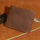 10 x 13 cm  Odos Guru Lietuviška rankų darbo vyriška odinė piniginė su Vyčiu 10x13K10LMDSZ
