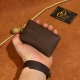 10,5 x 6,5 cm, R12 Odos Guru Lietuviška odinė raktinė - odinis dėklas raktams su žieduku