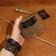 10,5 x 9 cm K9ZS1 Odos Guru Lietuviška maža rankų natūralios vaškuotos crazy horse odos darbo piniginė