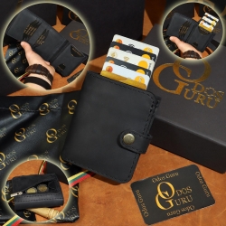 10,5 × 9 cm Odos Guru Lietuviška Triguba moderni odinė piniginė su RFID iššokančių kortelių dėklu VMAIKP1